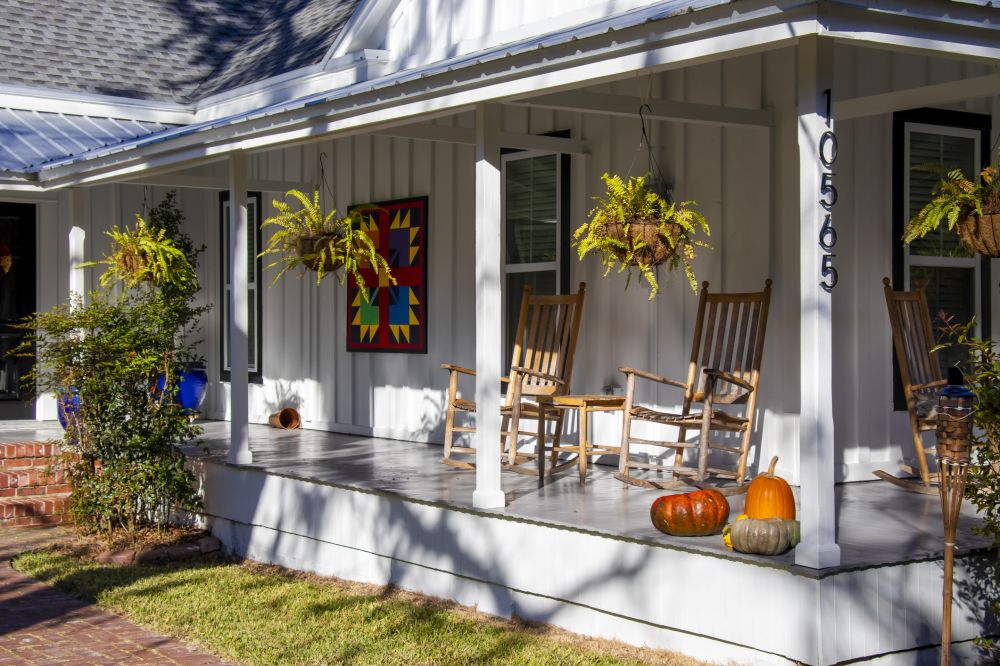 Cost of Front Porch Construction in Niles