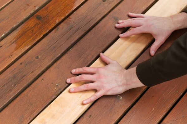Deck Board Repair in Niles
