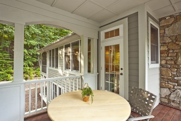 Covered Porch Installation in Niles