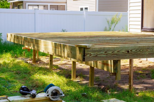 Elevated Deck Installation in Niles