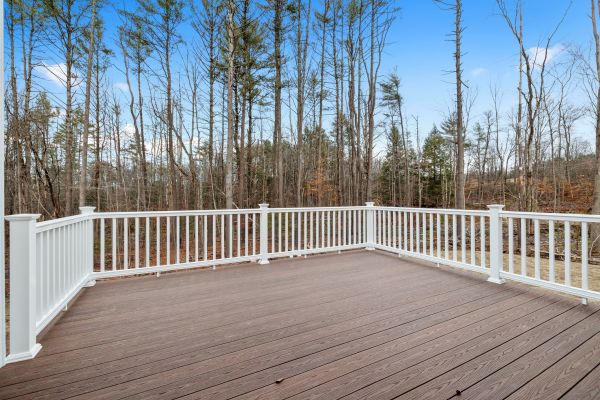 Deck Rail Repair in Niles