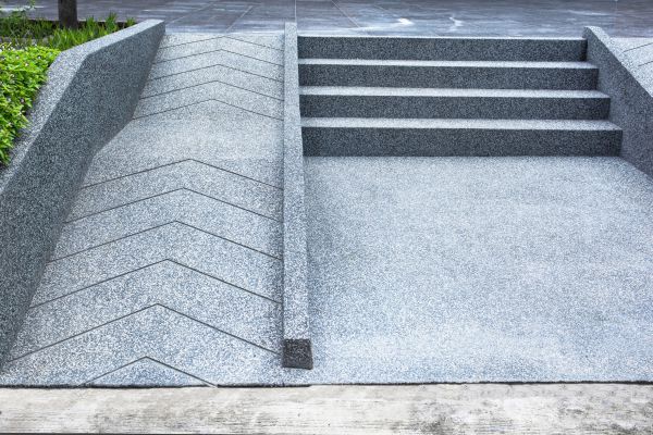 Deck Ramp Construction in Niles